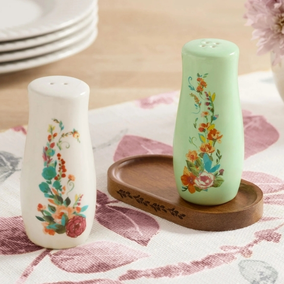 ❤️ New Pioneer Woman Salt & Pepper Shakers Set with Acacia Wood Tray - Picture 9 of 9